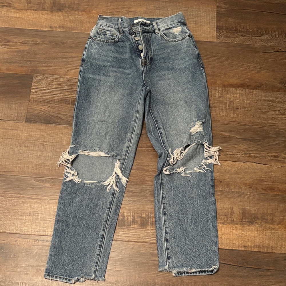 PacSun Ripped Straight Leg Jeans in Blue